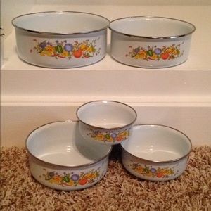 (5) Vegetable Metal Bowl Set